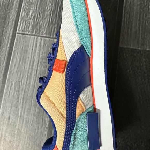 PUMA Future Rider Men’s Sneakers Multicolored Size 7C- Women’s 8.5 - Picture 5 of 9